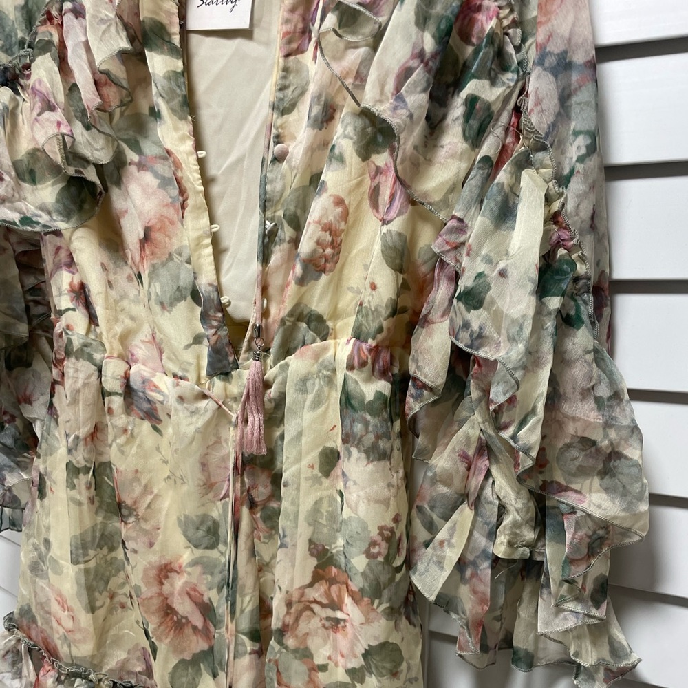 Floral Print Chiffon Romper - Picture 11 of 12